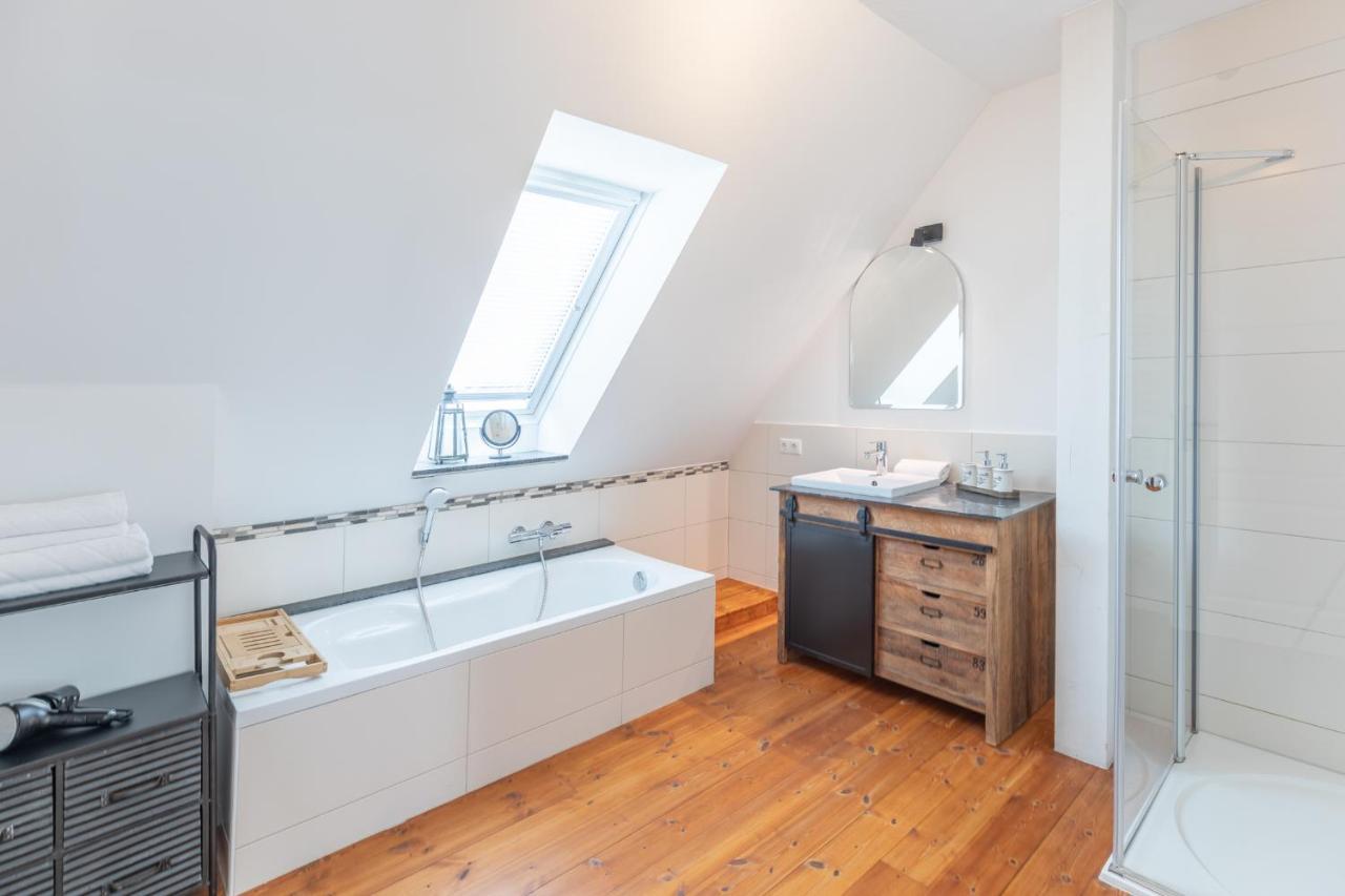 Kuestenwind Husum  Bagian luar foto